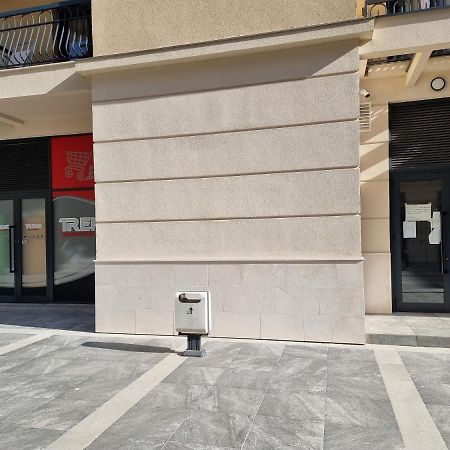 Fantastic New Centre Apartment Podgorica Exterior foto
