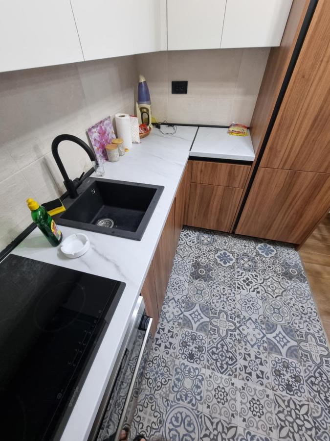Fantastic New Centre Apartment Podgorica Exterior foto